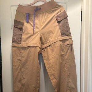 Lulu lemon Hiking Pants size 6,  joggers style leg.